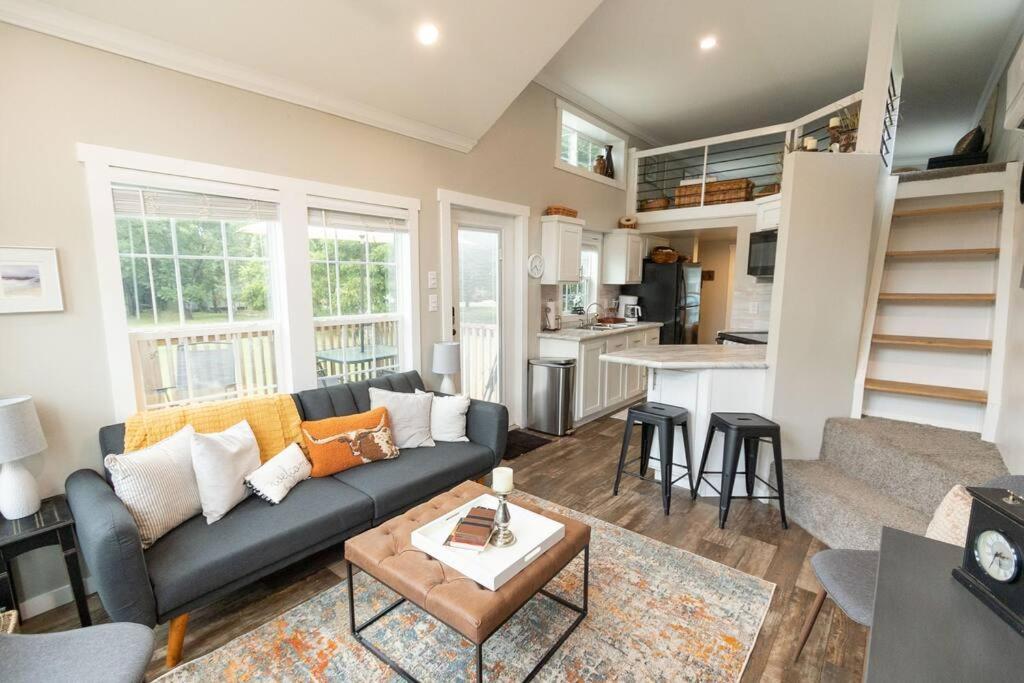 Pet Friendly Tiny House Rental With New Access To Guadalupe River Nbtx New Braunfels Ngoại thất bức ảnh