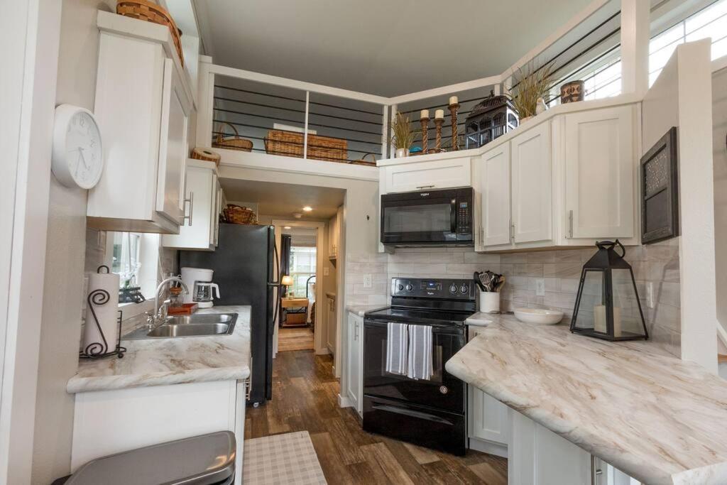 Pet Friendly Tiny House Rental With New Access To Guadalupe River Nbtx New Braunfels Ngoại thất bức ảnh
