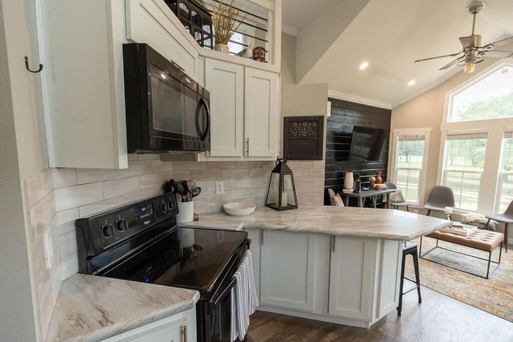 Pet Friendly Tiny House Rental With New Access To Guadalupe River Nbtx New Braunfels Ngoại thất bức ảnh